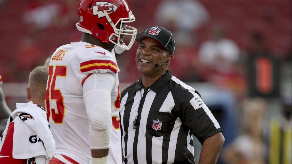 Chiefs vs. Broncos referee Tora Blake