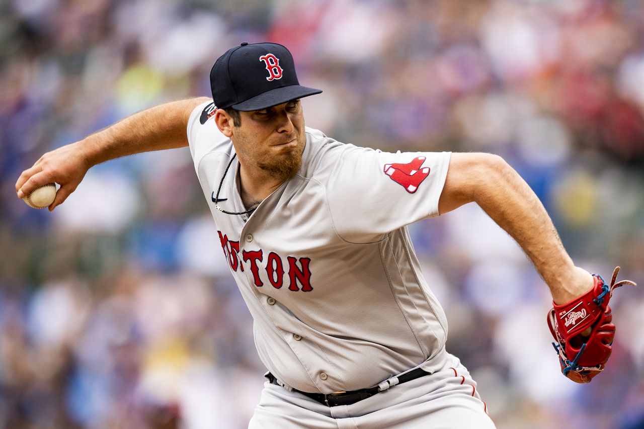 MLB Free Agency Rumors: Former Red Sox pitcher signs with Yankees (report)