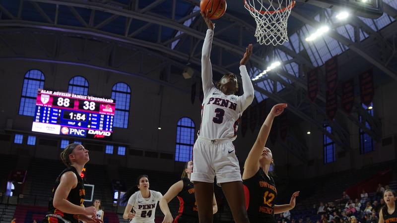 Women’s basketball closes out 2022 with a six-game winning streak, beating the Griffins 95-38