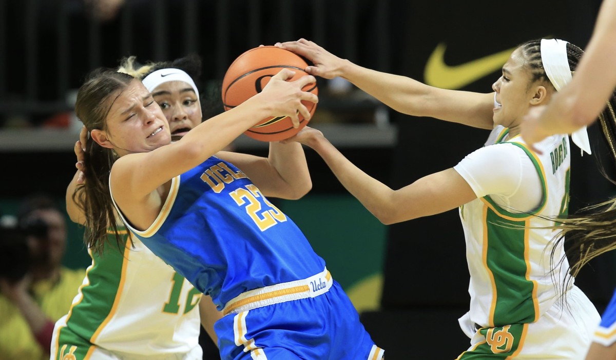 UCLA Women’s Basketball Beats Oregon on Signature Road