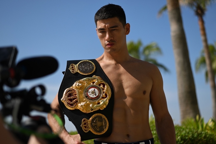 BoxingScene.com’s 2022 Fighter of the Year – Dmitry Bivol