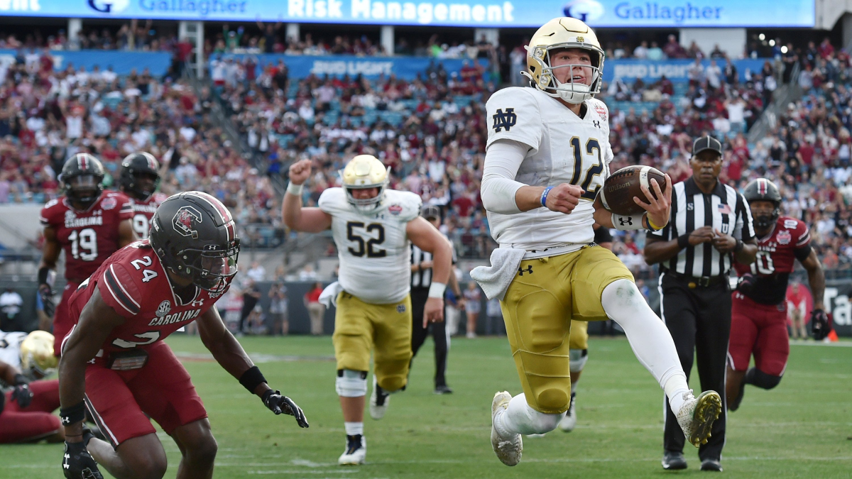 Notre Dame QB Tweets Viral Clip After Irish Beat South Carolina