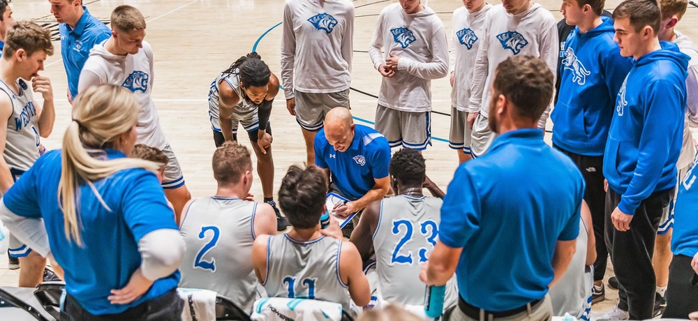 Tiger Men’s Basketball suffers first hit at home in close game against Lancers