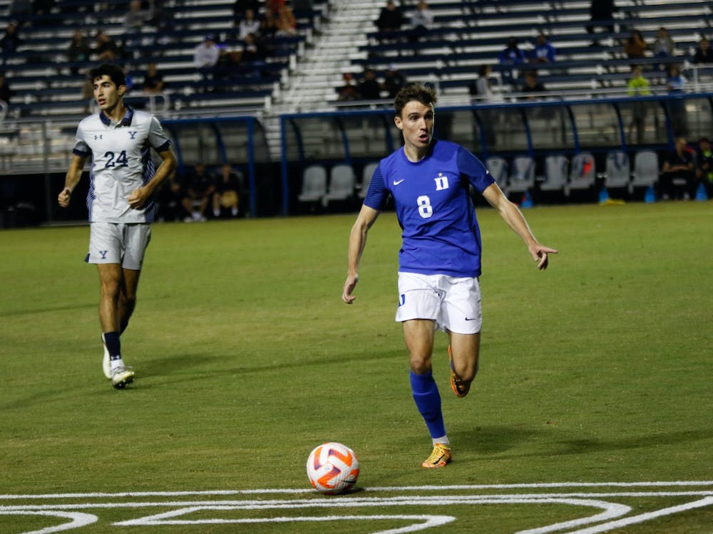 Duke’s men’s soccer midfielder Peter Stroud waives remaining eligibility to pursue professional career