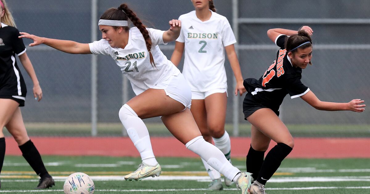 High School Roundup: Edison’s Women’s Soccer Blanks Laguna Beach