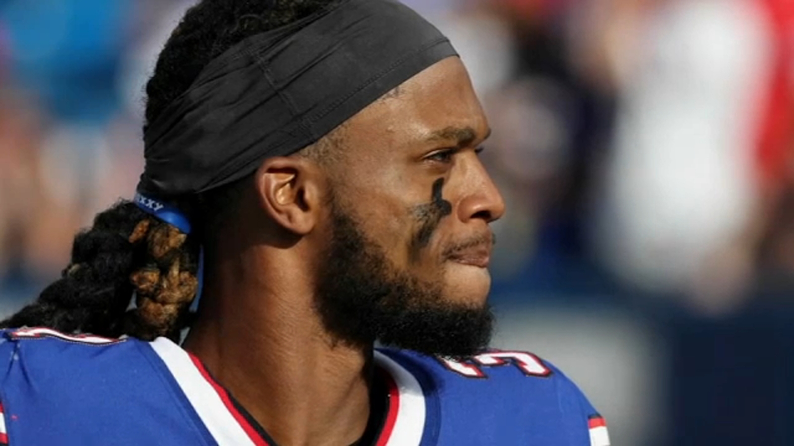 Damar Hamlin update: NFL team Chicago Bears salutes safety of Buffalo Bills after collapsing on field