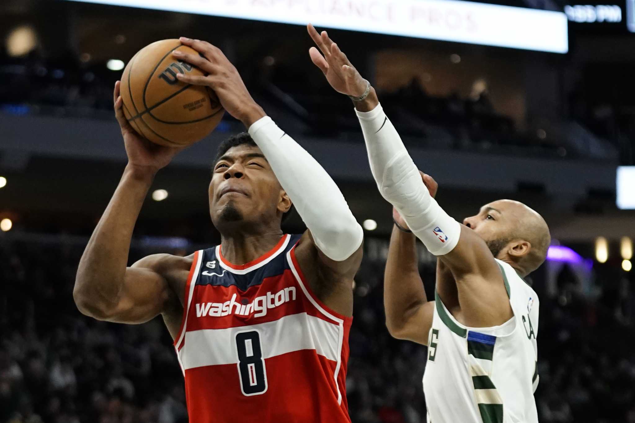 Wizards overtake short-handed Bucks 118-95