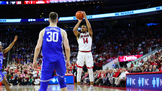 Duke’s Basketball Gets Totally Embarrassed in Raleigh