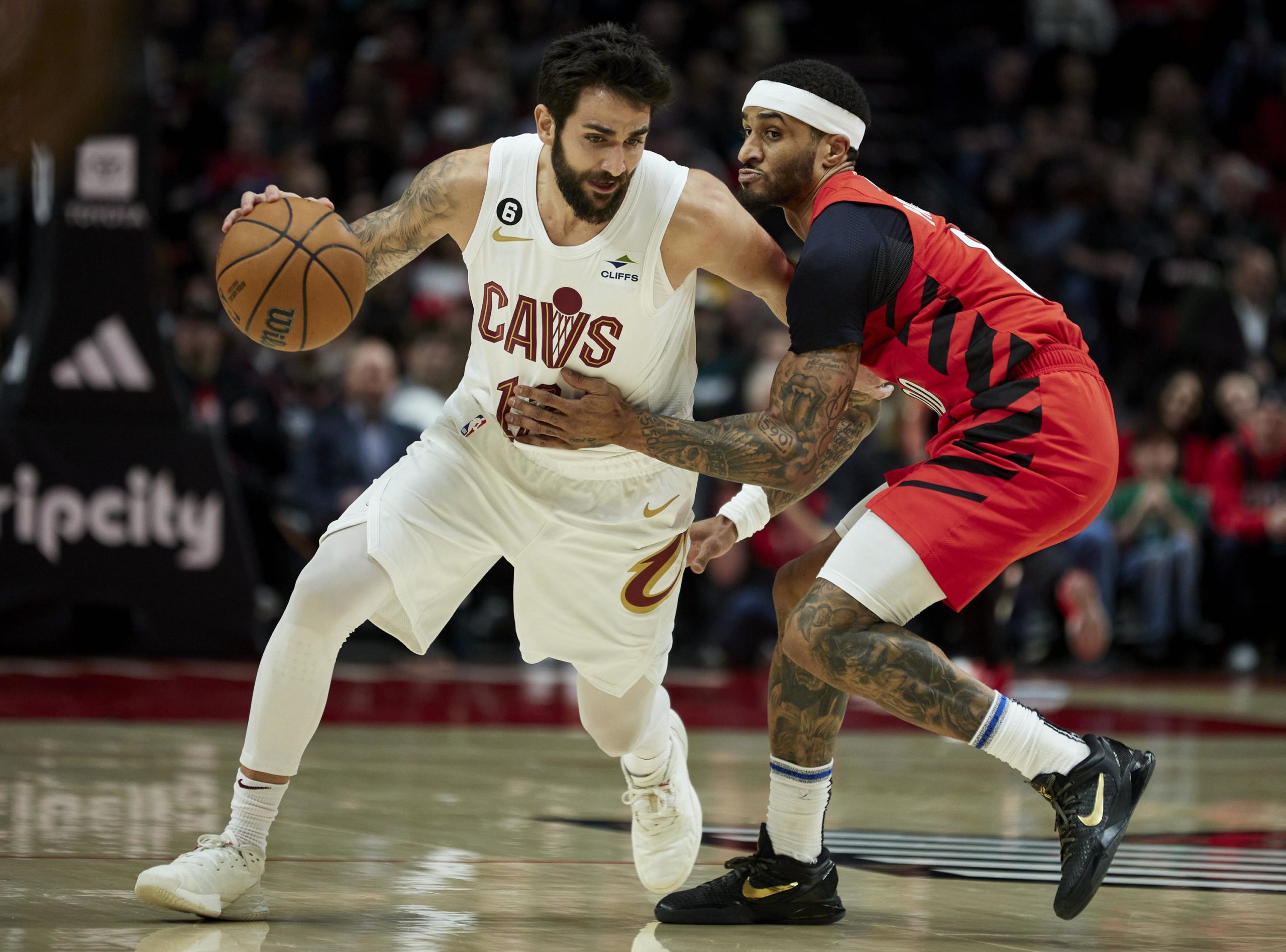 Rubio returns as Cavaliers beat struggling Blazers 119-113