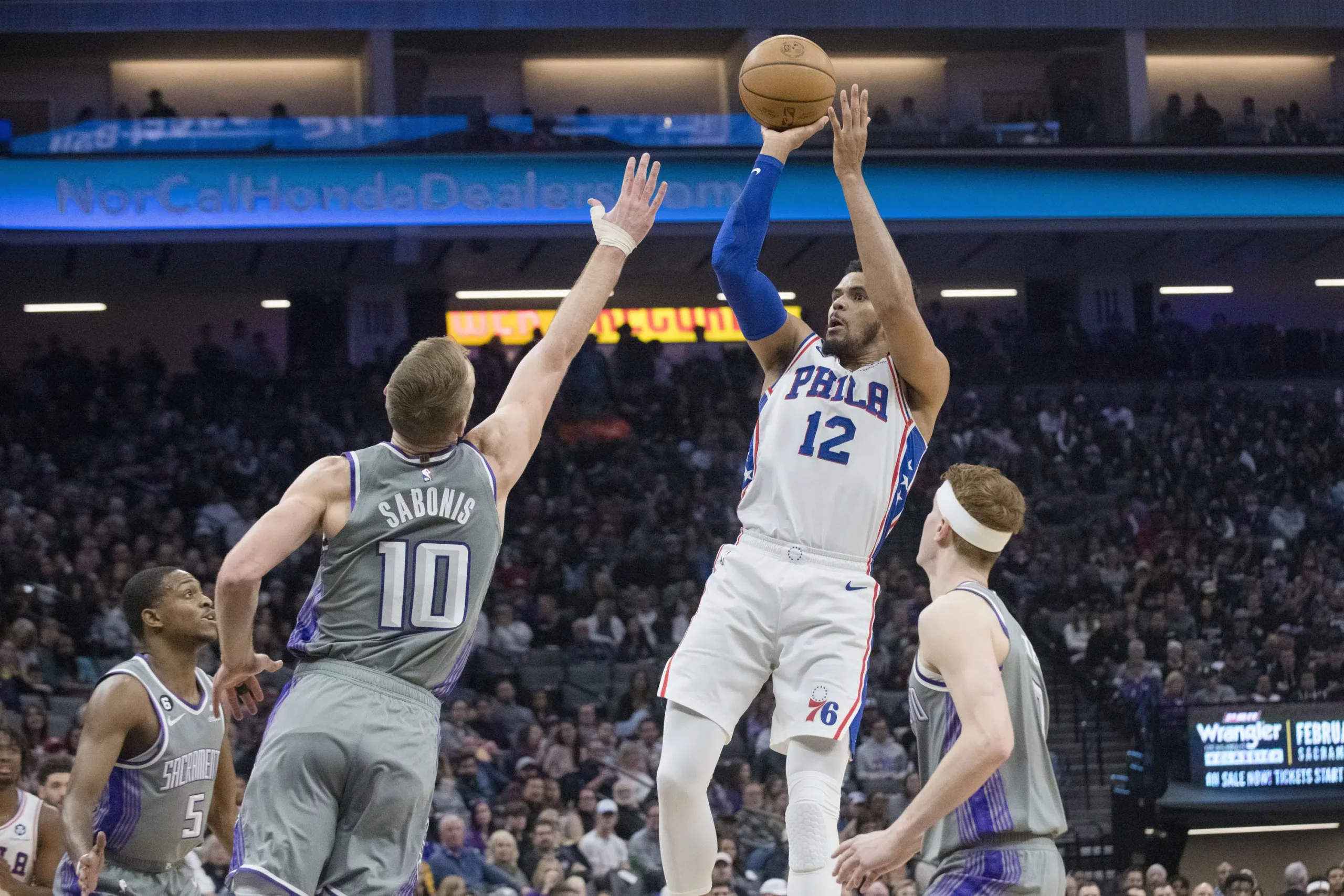 76ers without Embiid and Harden beat Kings 5-0