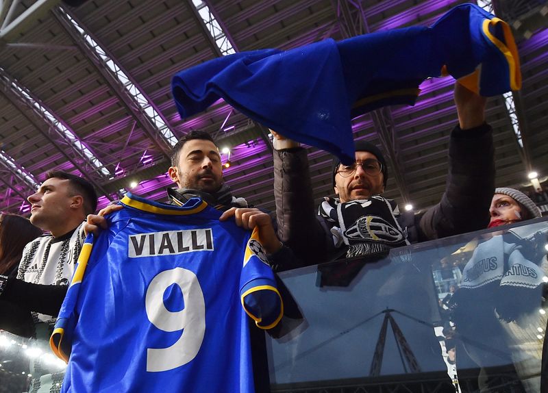 Football – ‘class, charisma, tenacity’: Italian football pays tribute to Vialli. Mighty 790 KFGO