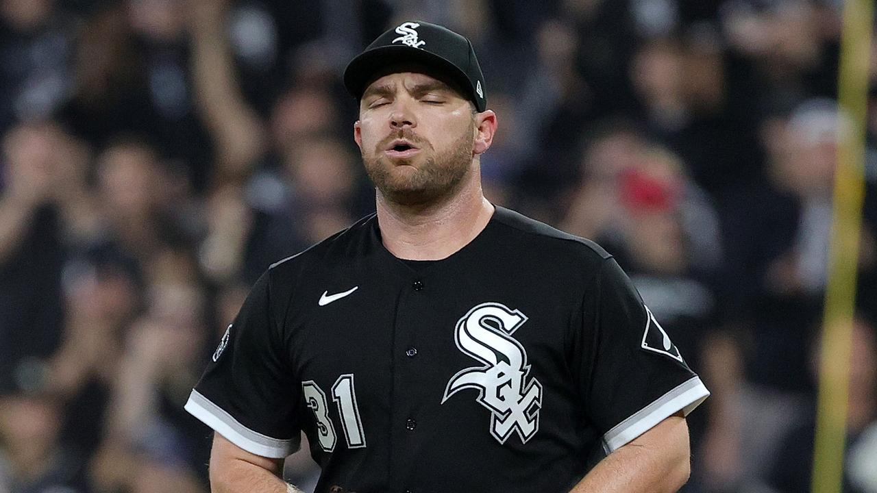 Liam Hendricks Cancer Diagnosis Non-Hodgkin Lymphoma Updates Social Media Posts Chicago White Sox