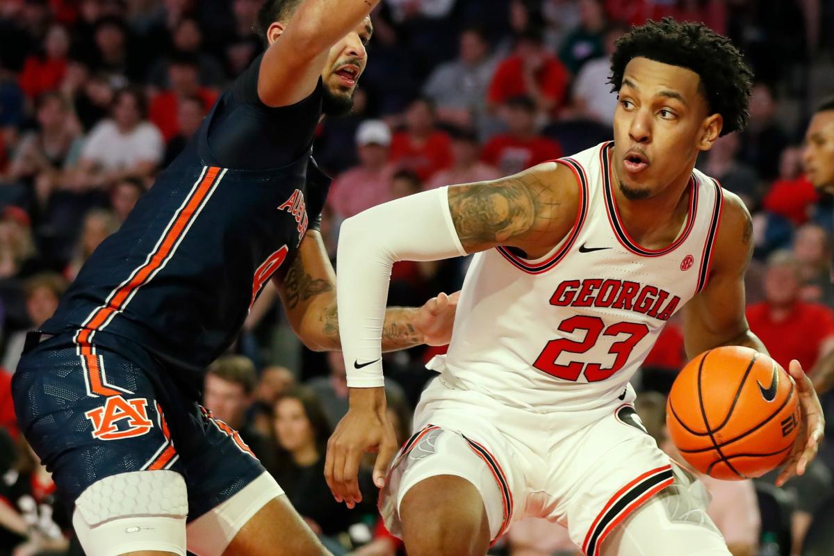 Georgia Basketball Beats No. 20 Auburn