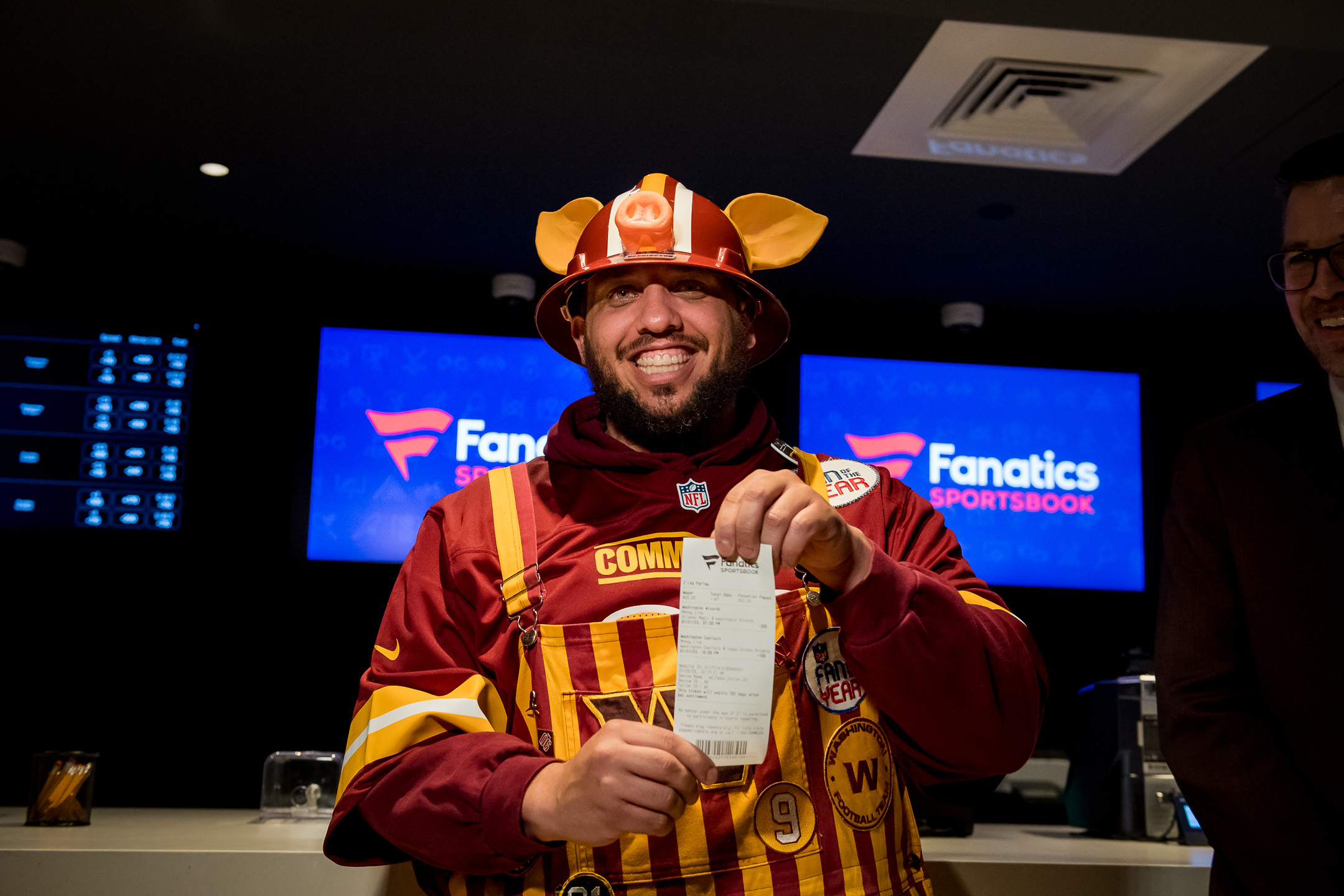 Fanatics opens first sportsbook inside NFL stadium