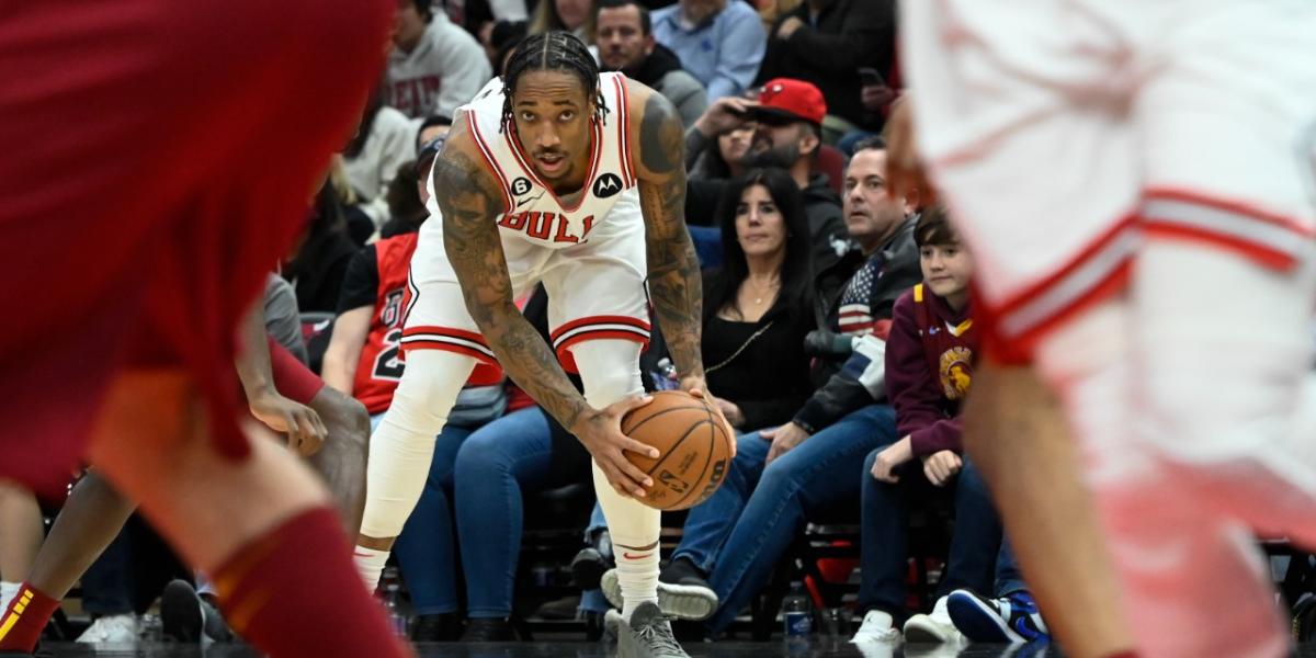 NBA missed another call about Bulls’ DeMar DeRozan’s game-winning attempt