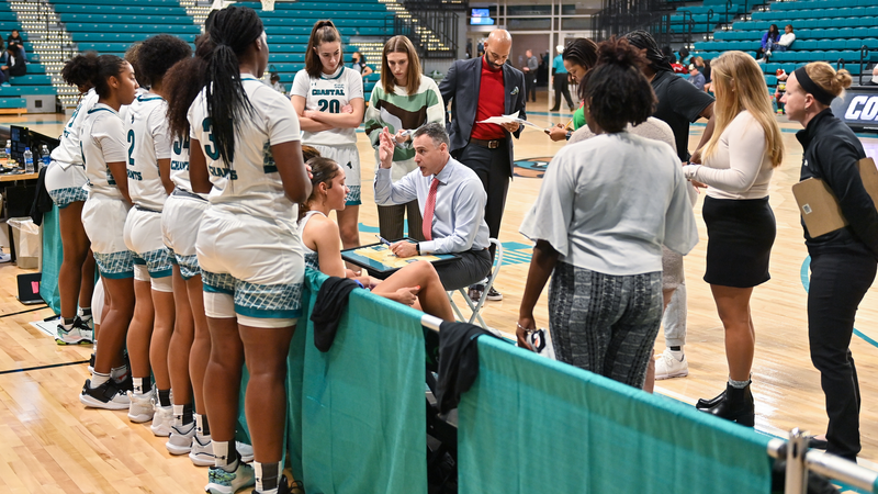 Women’s Basketball Returns to HTC Center