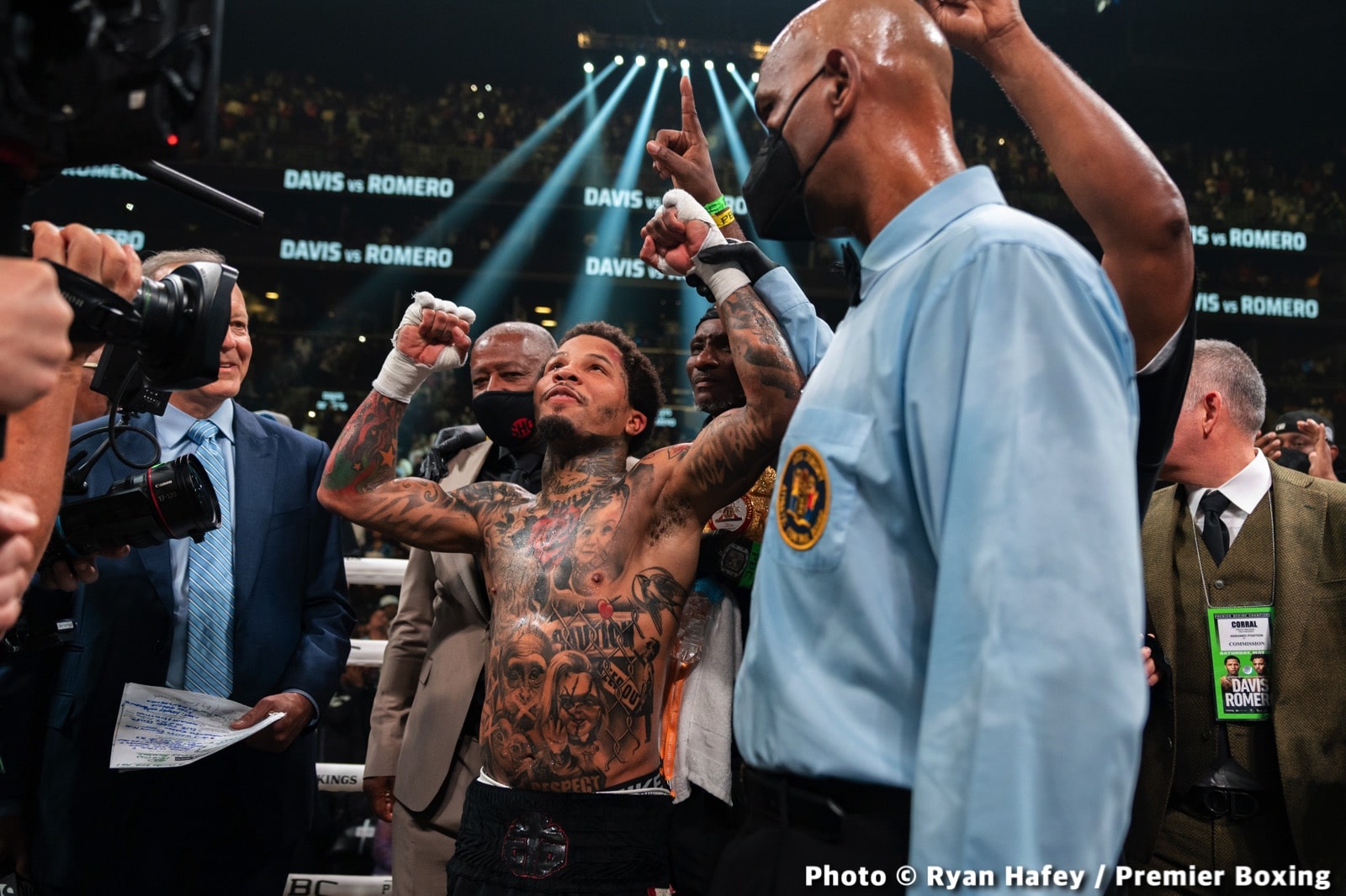 Boxing Results: Gervonta “Tank” Davis and Jaron “Boots” Ennis Win!