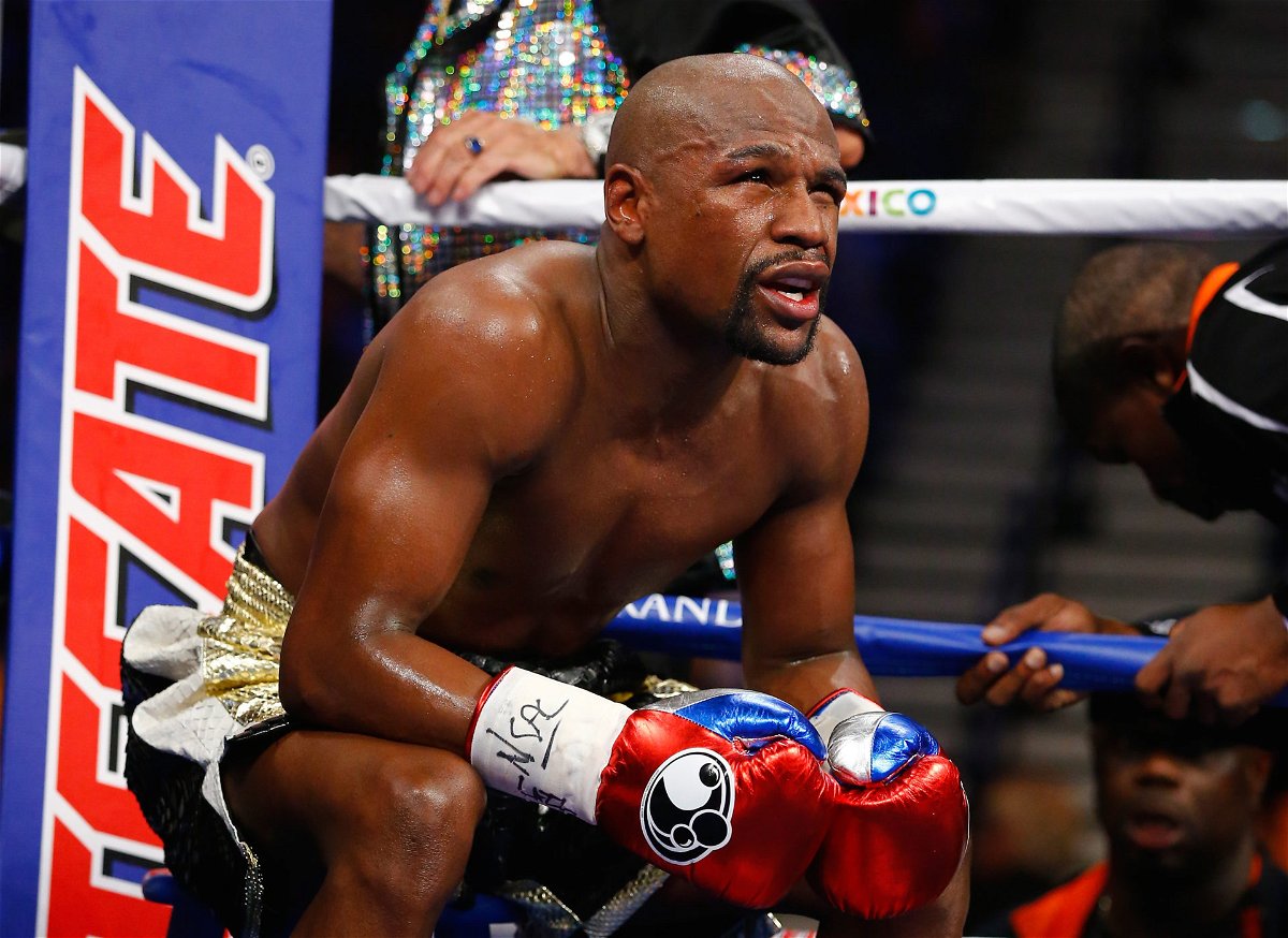 ‘He Wants To Break Every Billion’: Boxing World Backs Rising Prospect With Gutsy Floyd Mayweather Declaration In Forgotten Photo.