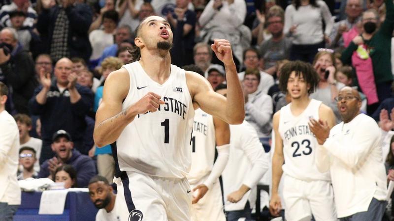 Men’s basketball beats Iowa 83-79 for fifth straight win