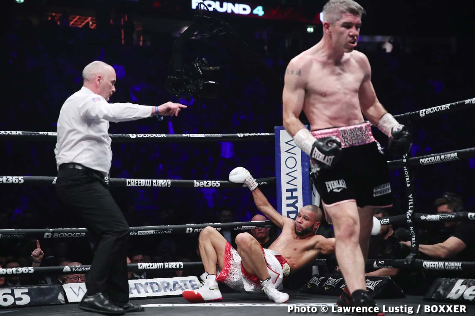 Liam Smith Defeats Chris Eubank Jr. by 4th Round Knockout – Boxing Results