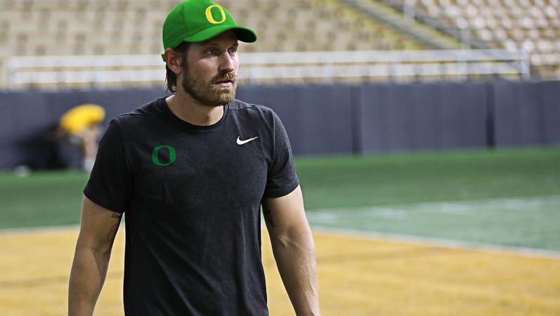 Ducks welcome Sean Mapson to football staff