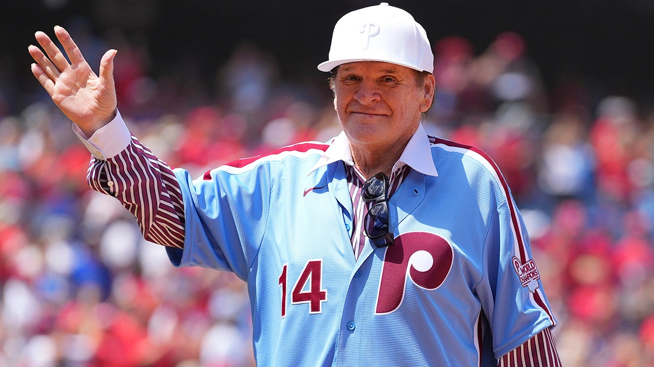 Pete Rose, who received a lifetime MLB ban for betting, makes Ohio’s first legal sports betting