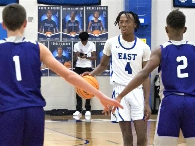 East Bladen Dominate Basketball Rival West Bladen