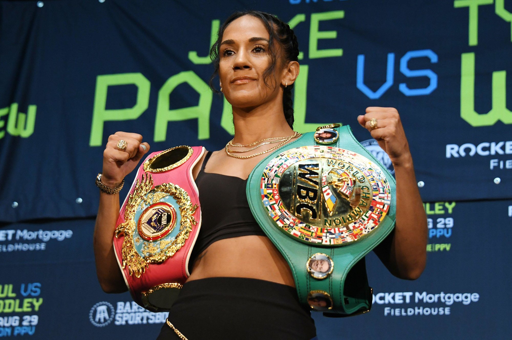 Women’s boxing picks up where it left off in 2022 with huge New York card