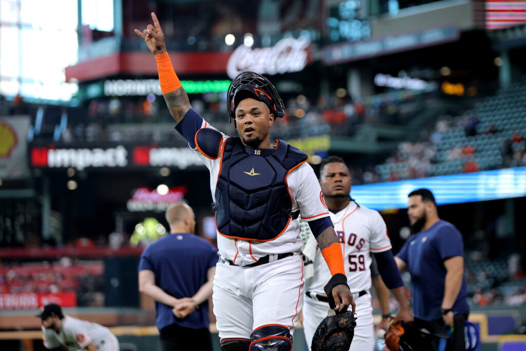 Astros still need to add behind the plate