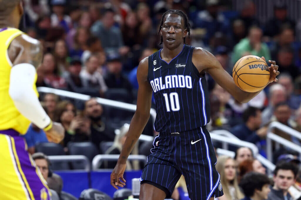 Fantasy Basketball Mailbags: The Late Worth of Bol Bol, Devin Vassell’s Rise of the Dynasty and More