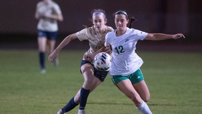 Controversial Call Ruins Senior Night at Gulf Breeze