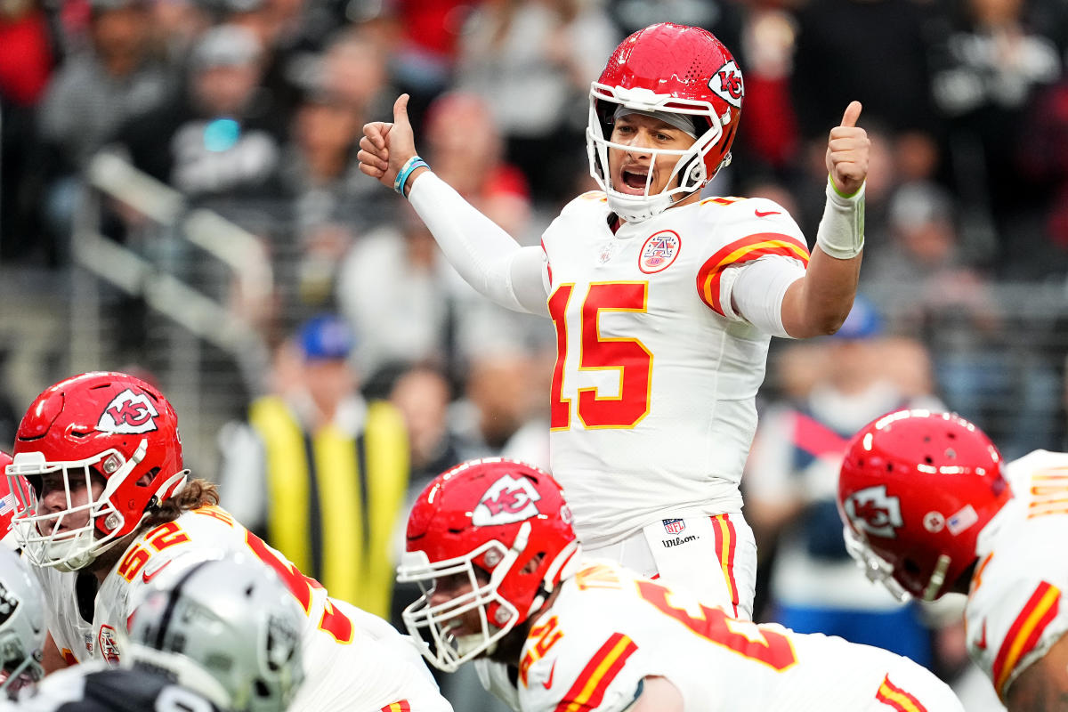 Patrick Mahomes becomes first active NFL player with ownership on NWSL team