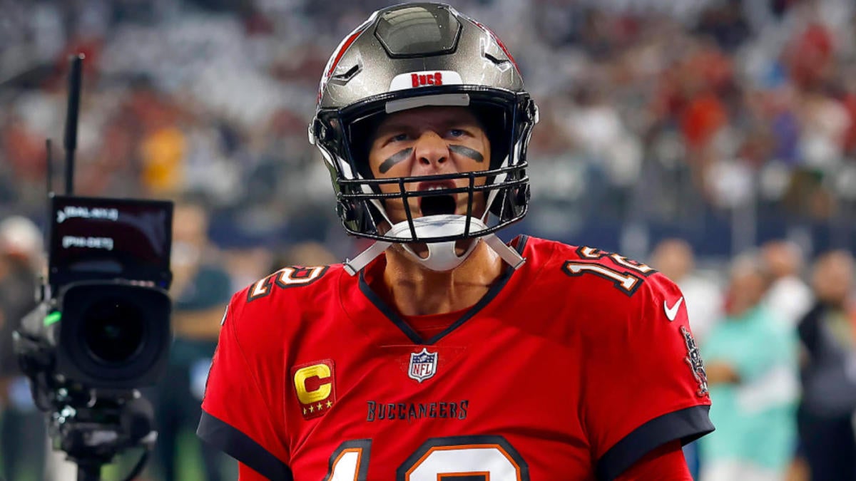 2023 NFL wild-card playoff picks: Tom Brady’s Buccaneers shock Cowboys, Jaguars upset Chargers