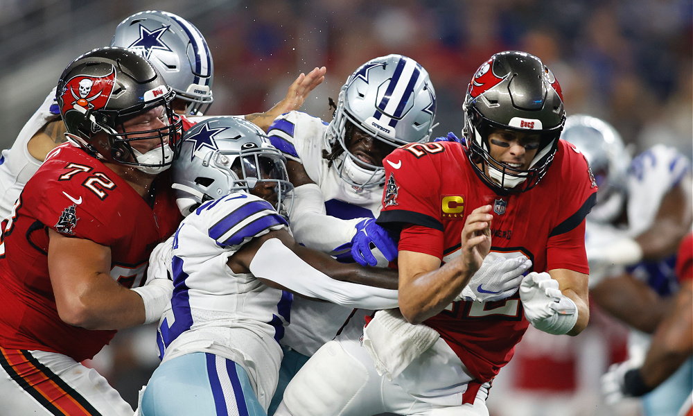 Dallas Cowboys vs Tampa Bay Buccaneers NFL Playoff Wild Card Prediction Game Preview