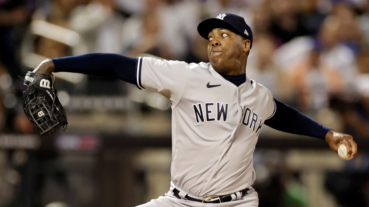 MLB RUMOR: Aroldis Chapman attracts interest despite truancy.Red Sox still trying to close the hole