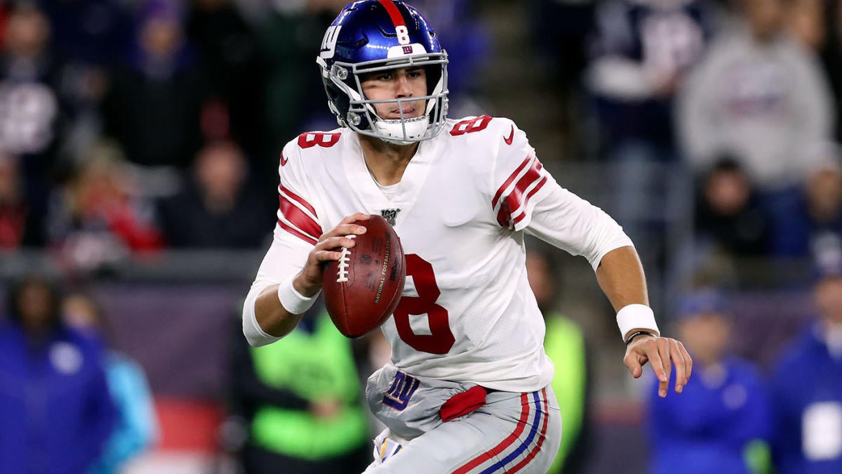 Giants’ Daniel Jones makes NFL history, inspires team with playoff win over Vikings: ‘He doesn’t panic’