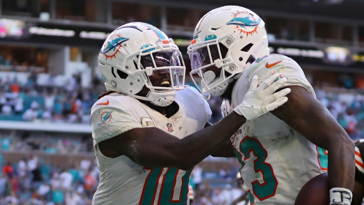 2023 NFL Playoffs Photos: Here are the 14 teams expected to advance to the Dolphins creeping postseason.