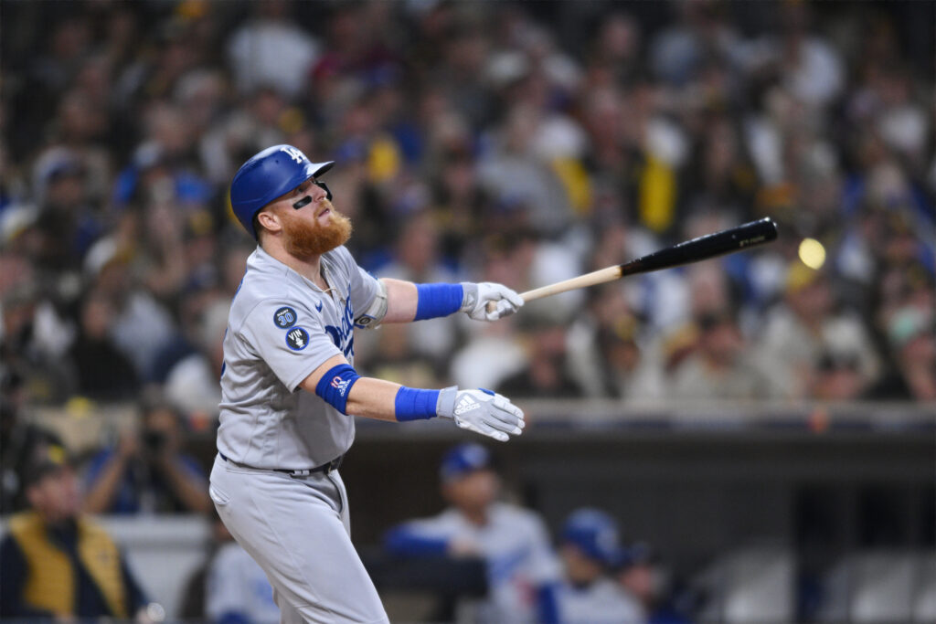 Details of Justin Turner’s Red Sox contract