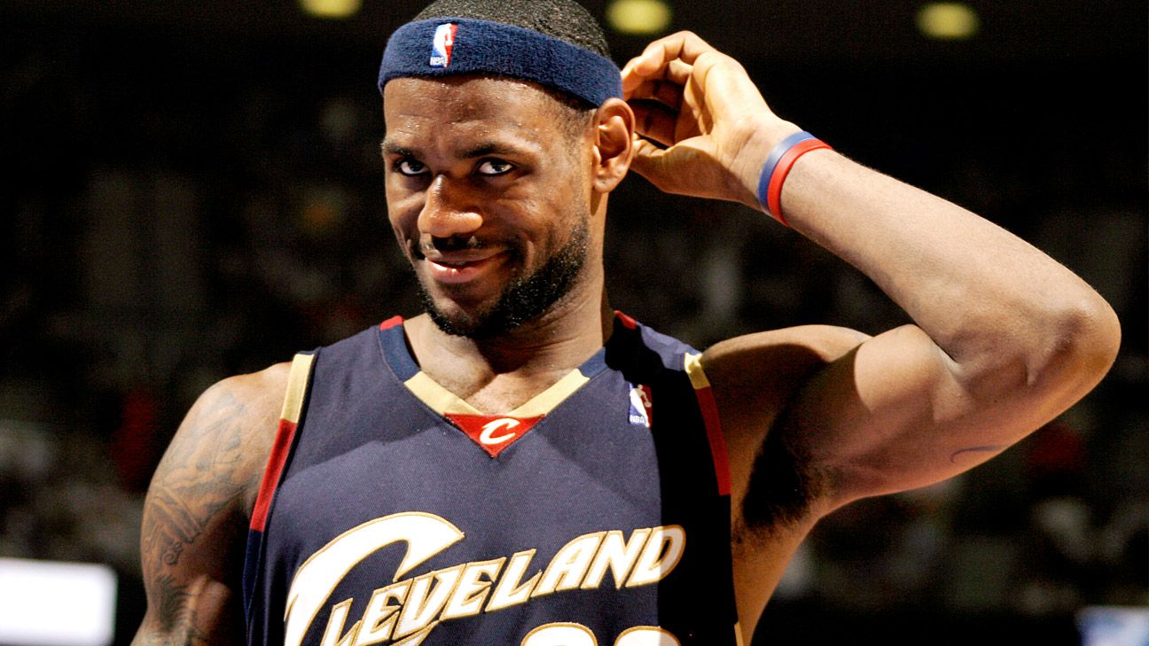 Remember the last time LeBron scored less than 10 points in the regular season… 16 years ago