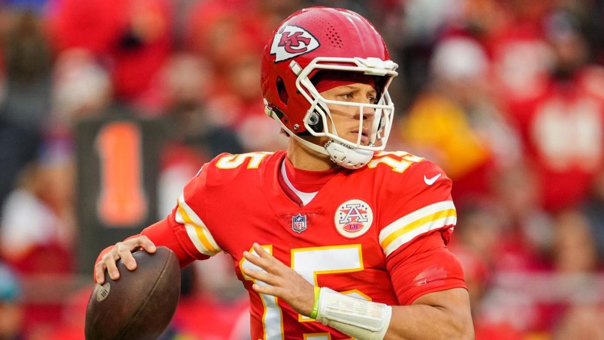 NFL 2023 Playoff Pictures, Week 18 Standings: Chiefs, Eagles Earn No. 1 Seed, Bye in Round 1