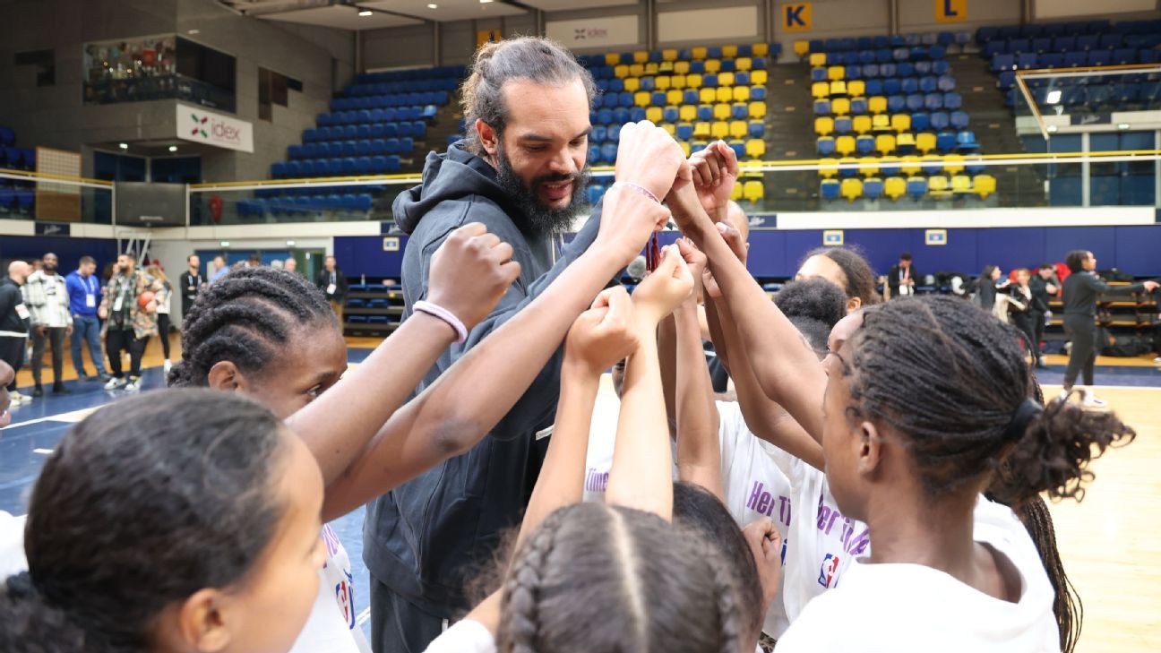 Joakim Noah wins the basketball game his father won at the French Open