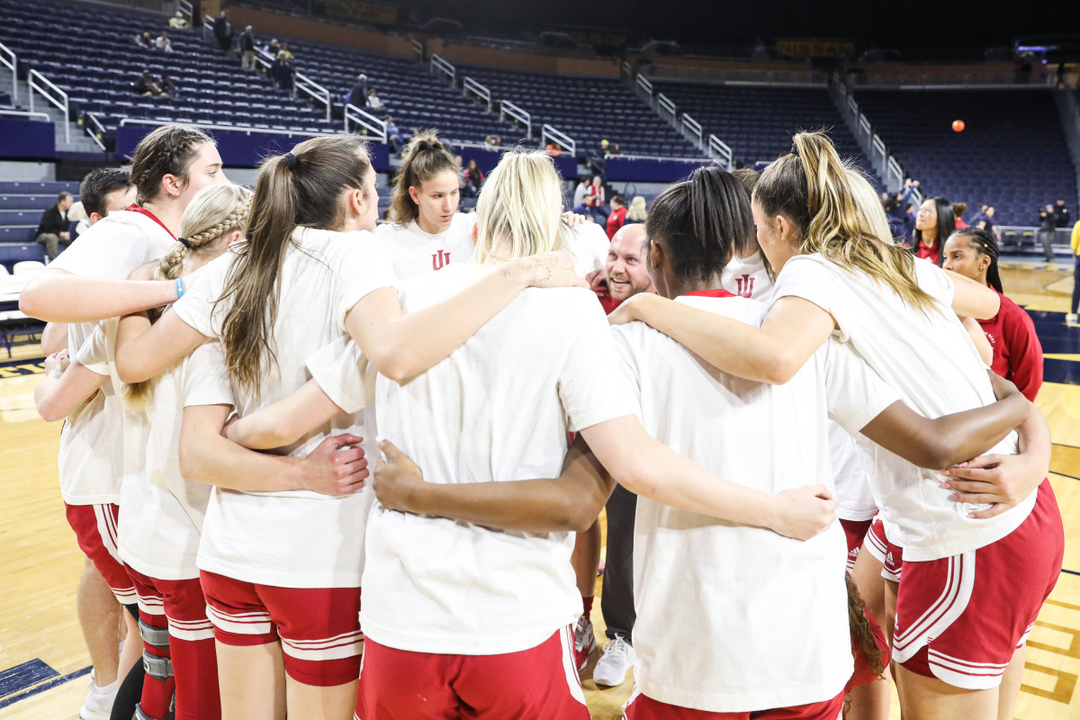 Indiana Women’s Basketball Begins Road Game Stretch With Minnesota