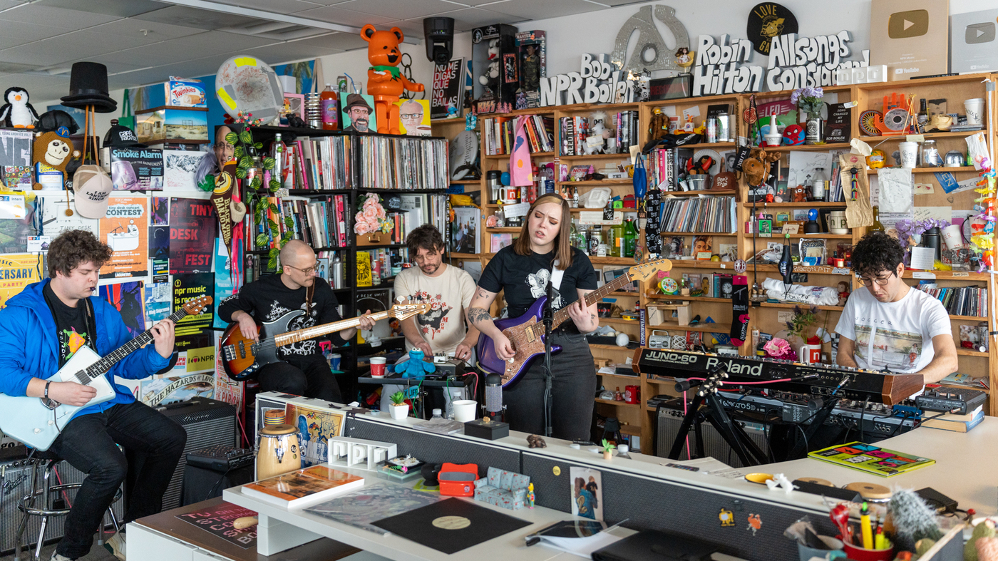 Tiny Desk Concert : NPR