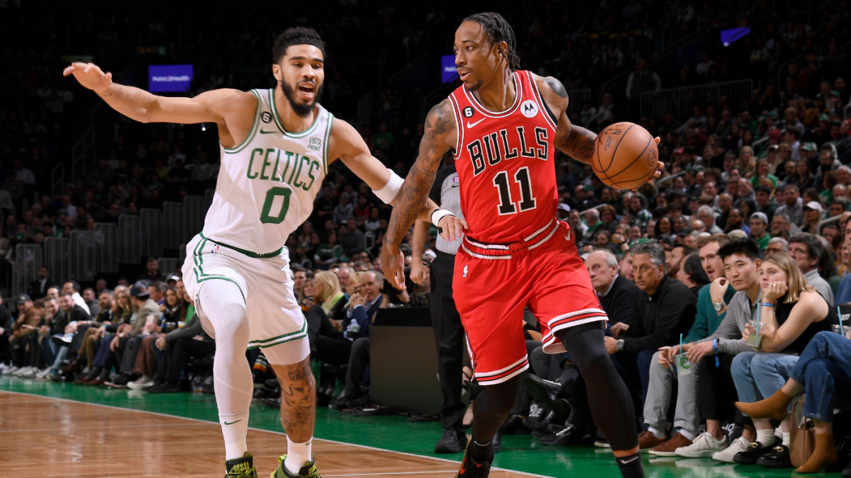 DeMar DeRozan injury update: Bulls star out of Celtics game with right quad strain