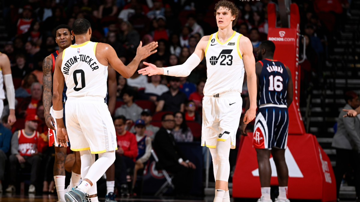 Lauri Markkanen’s career-high 49 points in the Jazz’ win over the Rockets is the latest entry in the NBA’s scoring record.