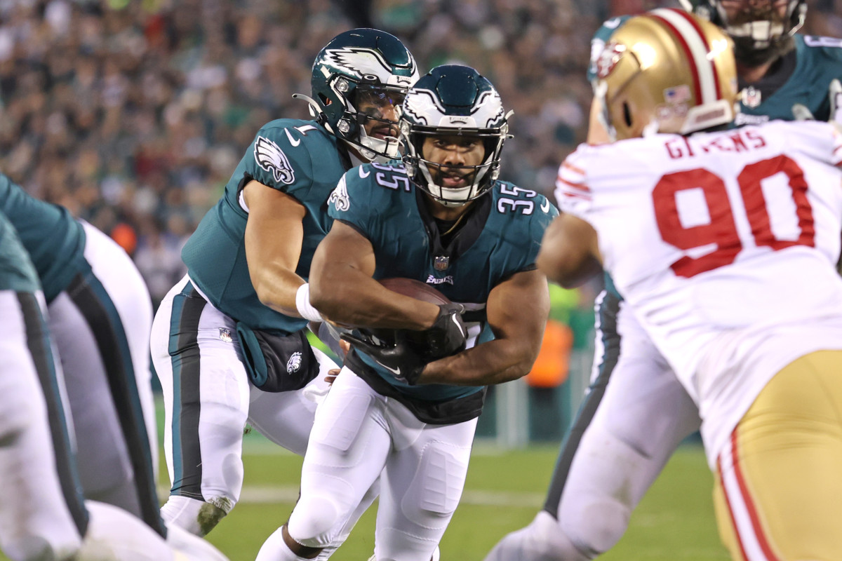 Philadelphia Eagles Run Over San Francisco 49ers in NFC Championship: NFL Tracker