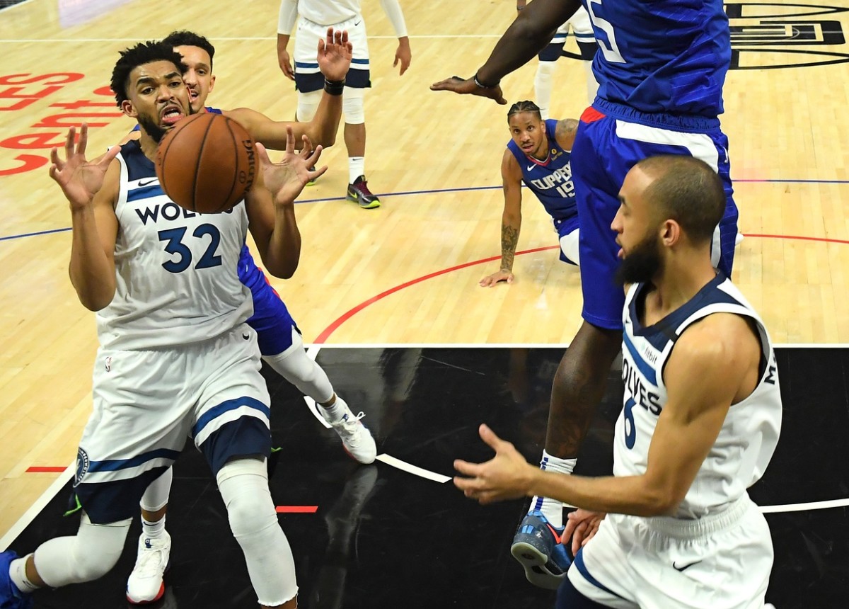 Report: Karl-Anthony Towns, Jordan McLaughlin close to return