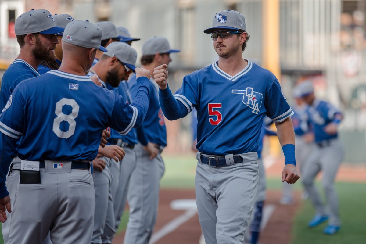 Dodgers: MLB Executives Consider LA’s Farm System – Inside the Dodgers