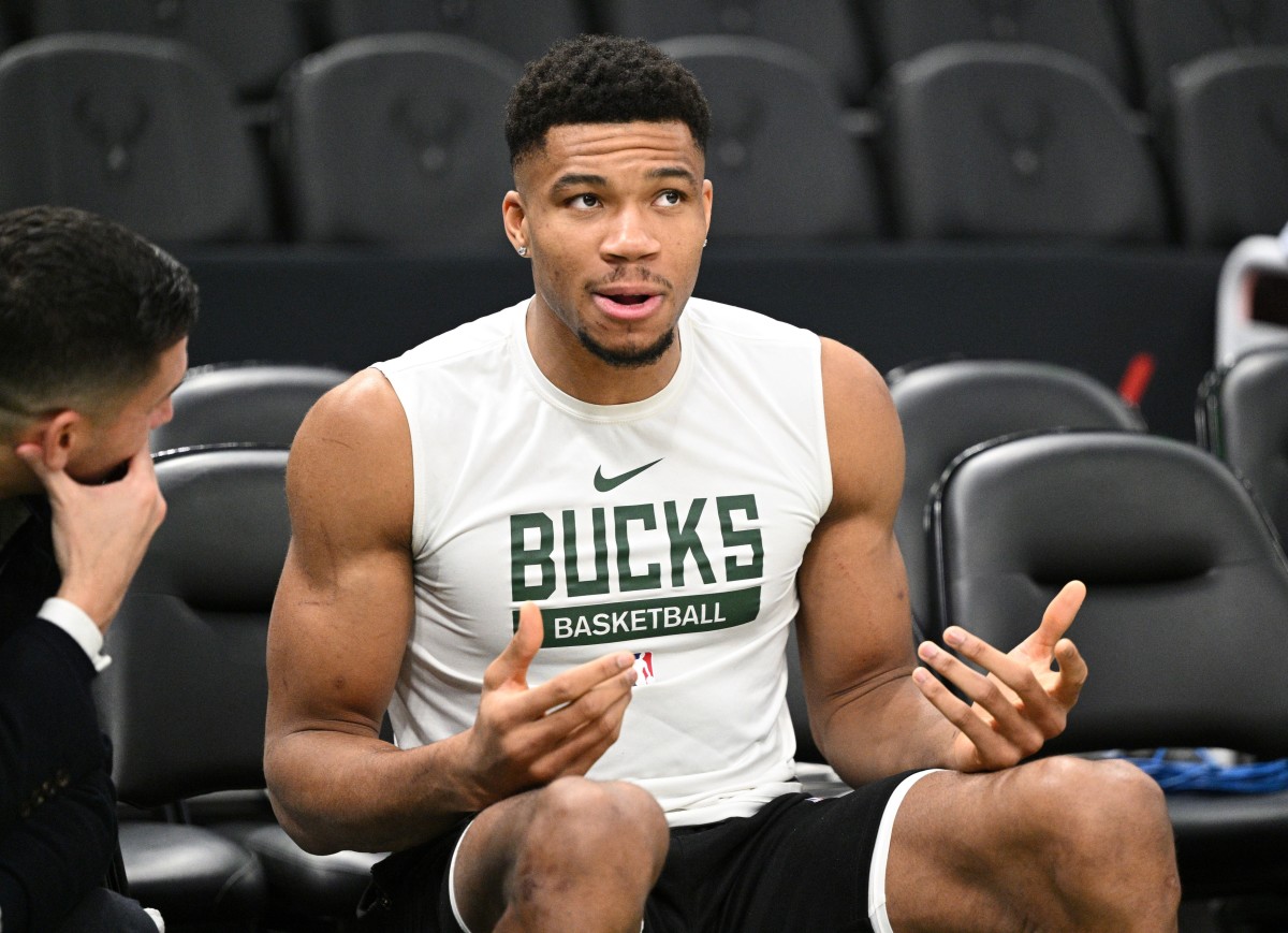 Giannis Antetokounmpo injury status in Wizards vs. Bucks