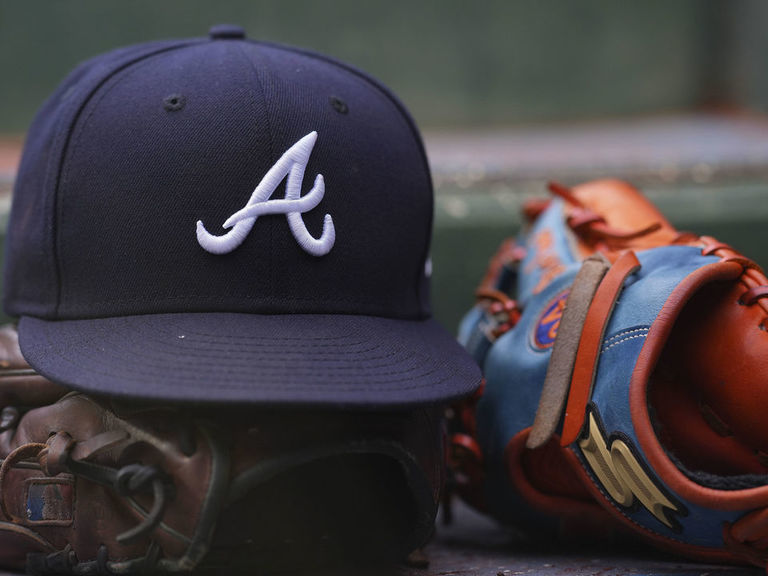 MLB reinstates ex-Braves GM Coppolella from life ban